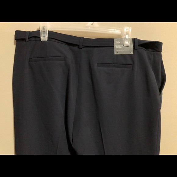 Tommy Hilfiger pants - Picture 2 of 3